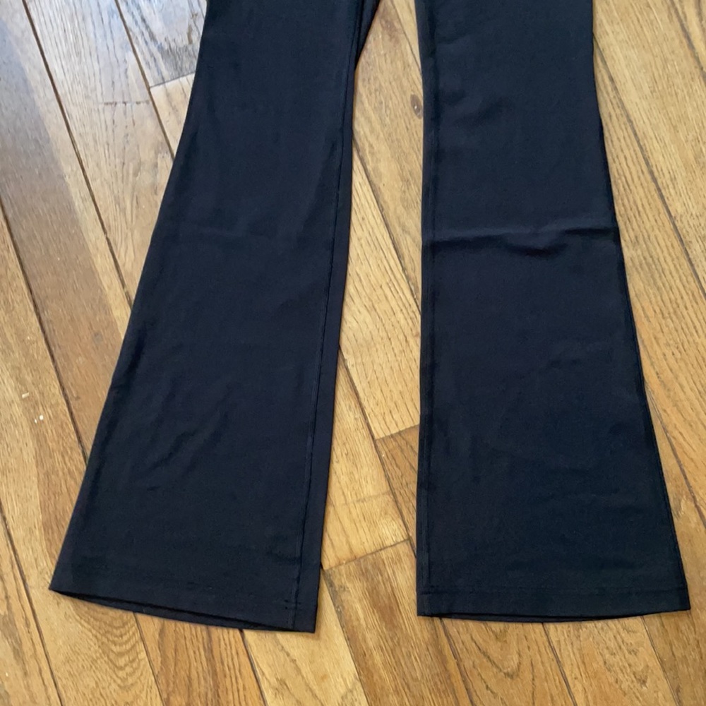 NWT LULULEMON Groove Pant Flare High Waist LEGGING Solid Black NULU Align 8 - Picture 11 of 15